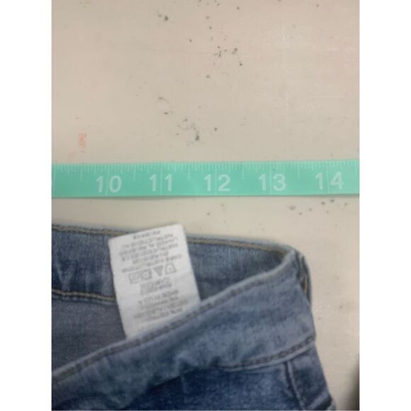 Vintage DKNY Capris Jeans - Picture 9 of 10